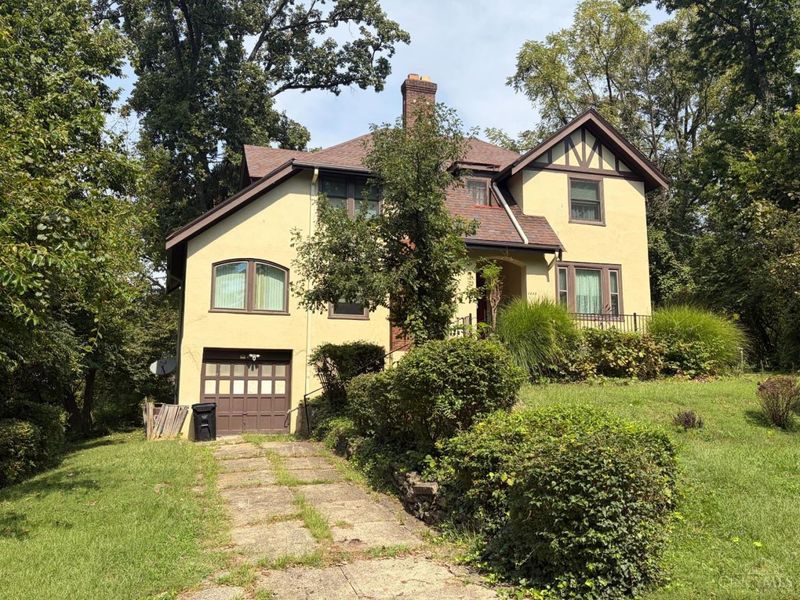 4228 Red Bud Place, Cincinnati, OH 45229 Photo 2