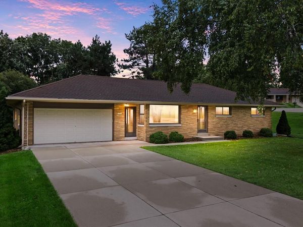 13501 W Dakota St STREET, New Berlin, WI 53151
