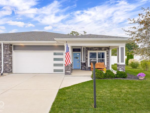 629 S Sobota Way , Trafalgar, IN 46181