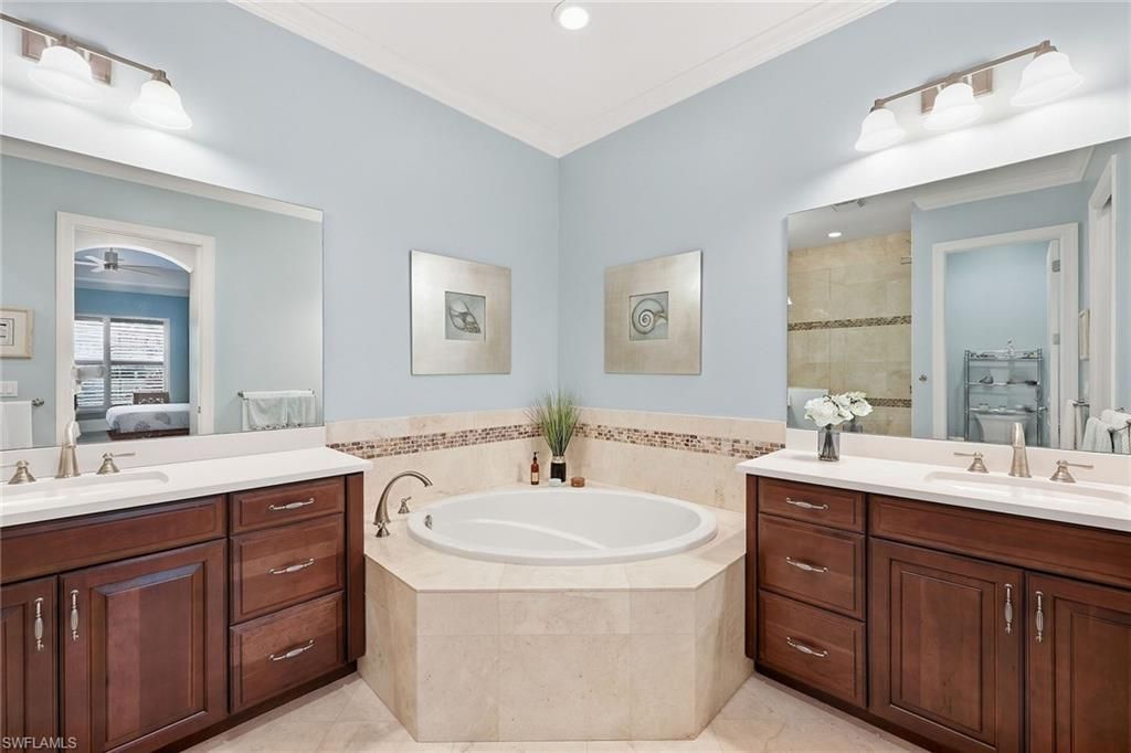 7598 Moorgate Point Way , Naples, FL 34113 Photo