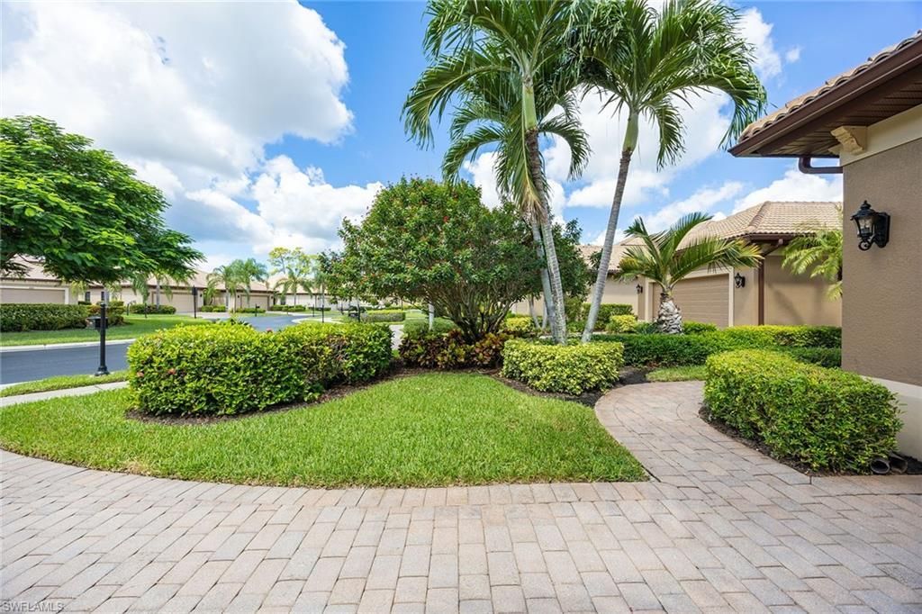 7598 Moorgate Point Way , Naples, FL 34113 Photo