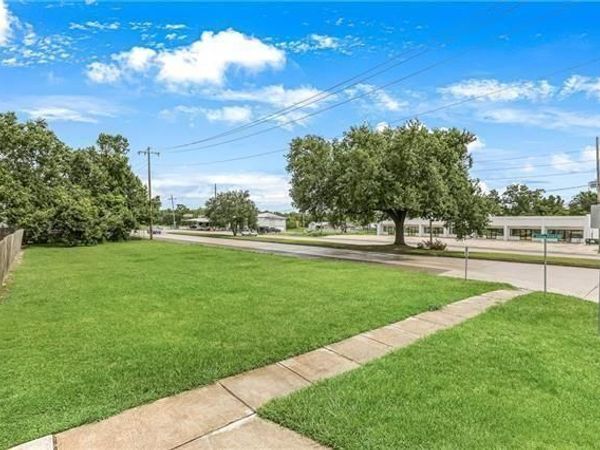 2532 MARGARET Lane , Meraux, LA 70075