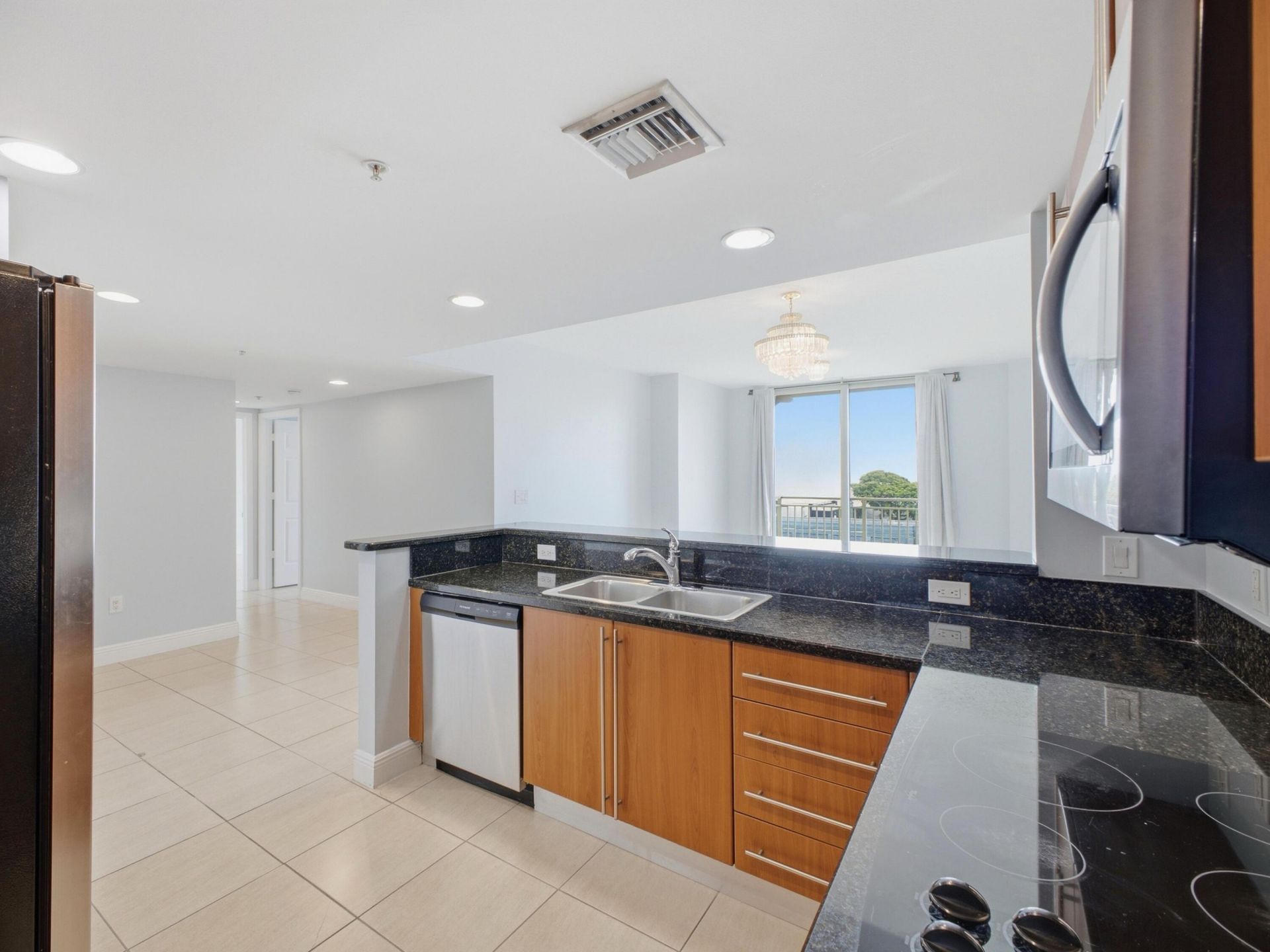 610 Clematis Street, Unit 416, West Palm Beach, FL 33401 Photo
