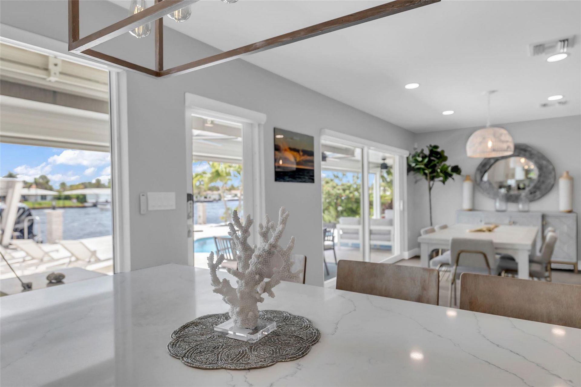 2005 N Riverside Drive, Pompano Beach, FL 33062 Photo