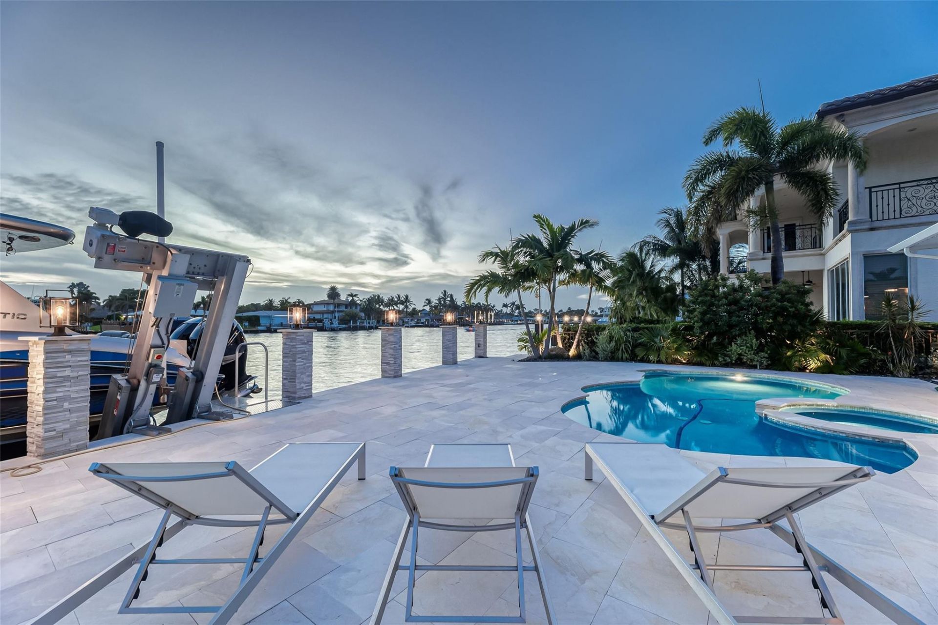 2005 N Riverside Drive, Pompano Beach, FL 33062 Photo