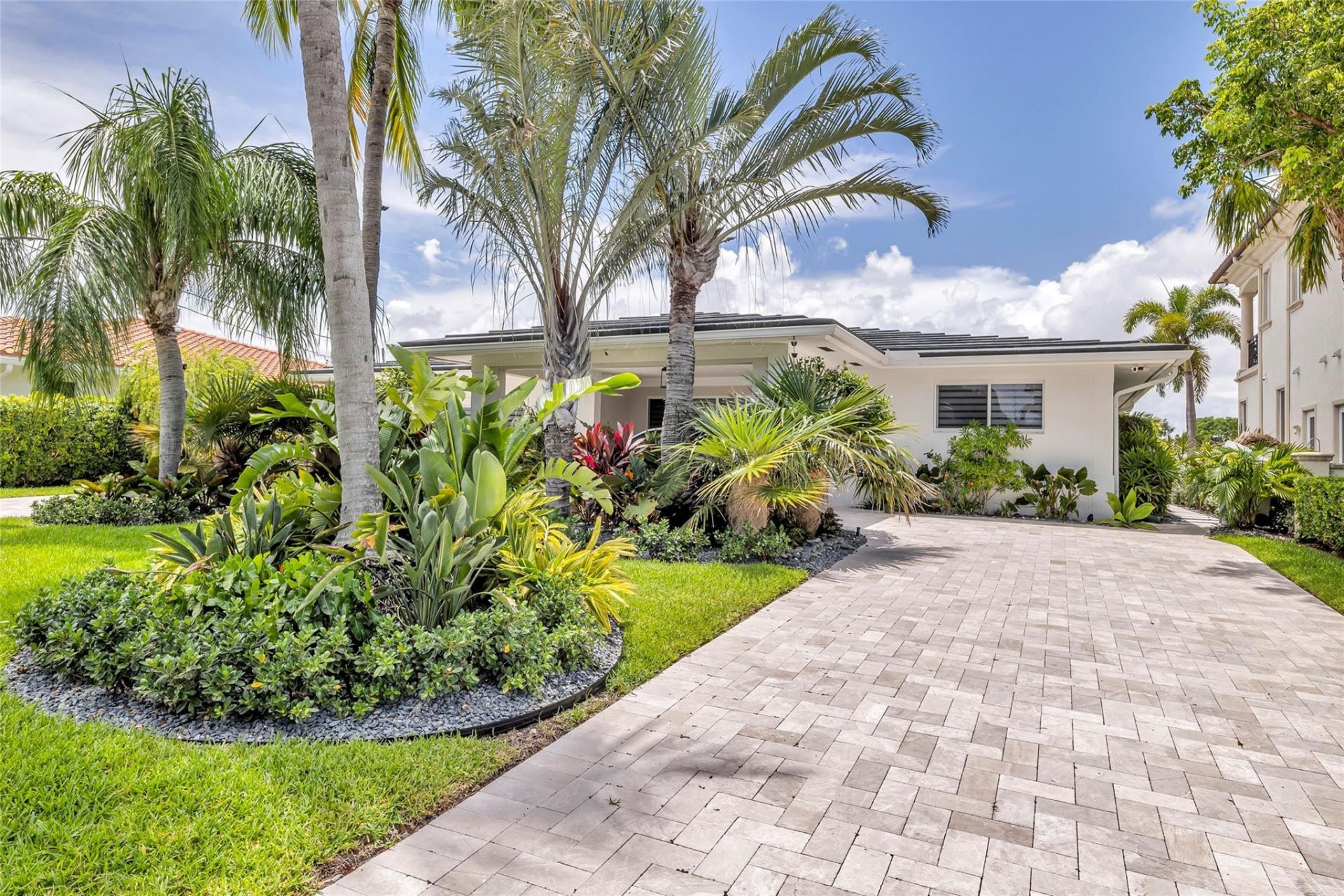 2005 N Riverside Drive, Pompano Beach, FL 33062 Photo