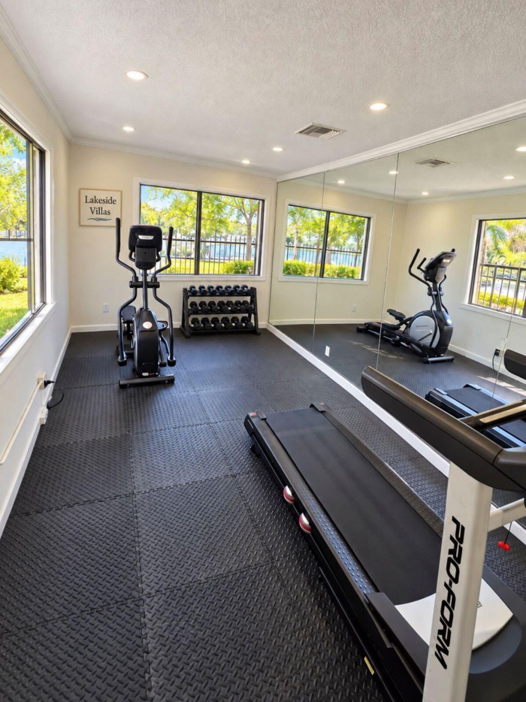 4967 NW 95th Avenue, Unit 4d, Sunrise, FL 33351 Photo