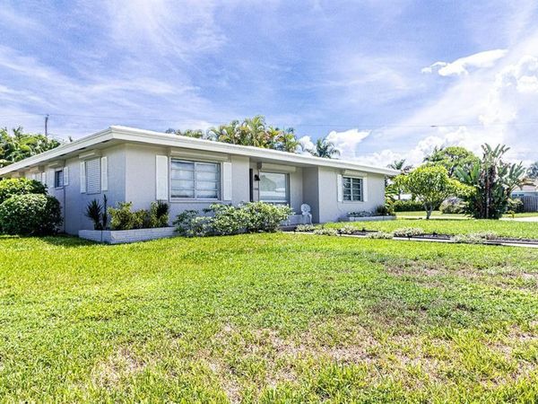 1300 SE 7TH Court, Deerfield Beach, FL 33441