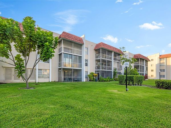 3774 INVERRARY Boulevard, Unit 104P, Lauderhill, FL 33319