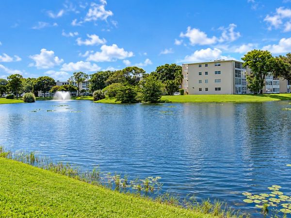2012 ASHBY C, Unit 2012, Deerfield Beach, FL 33442