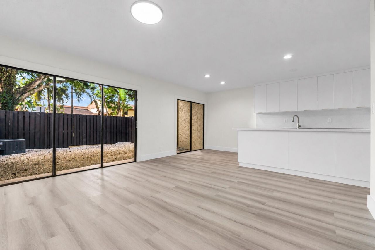 7864 NW 12th Street, Plantation, FL 33322 Photo