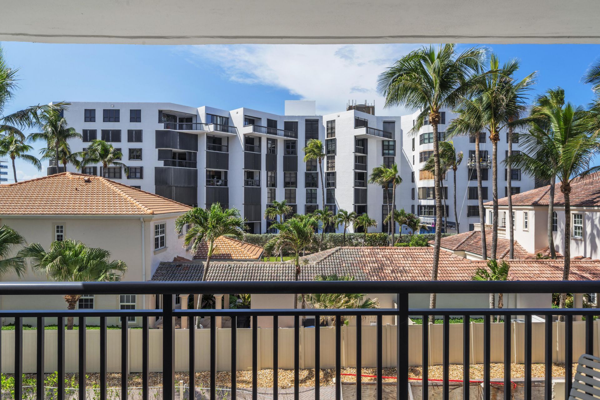 1149 Hillsboro Mile, Unit 307, Hillsboro Beach, FL 33062 Photo