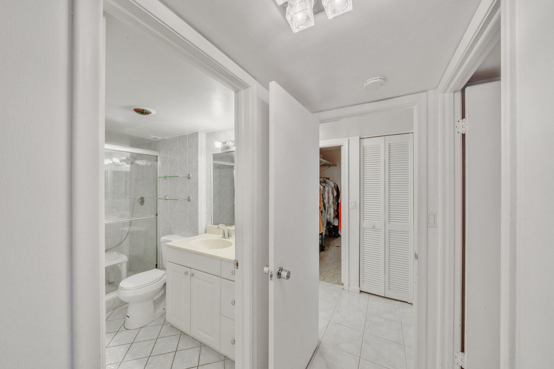 1149 Hillsboro Mile, Unit 307, Hillsboro Beach, FL 33062 Photo