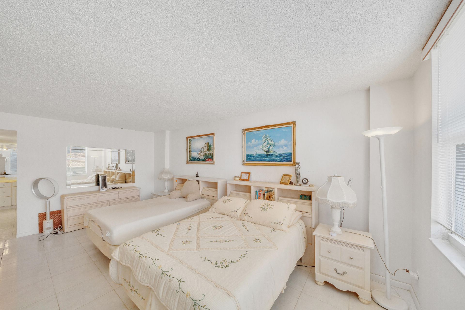 1149 Hillsboro Mile, Unit 307, Hillsboro Beach, FL 33062 Photo