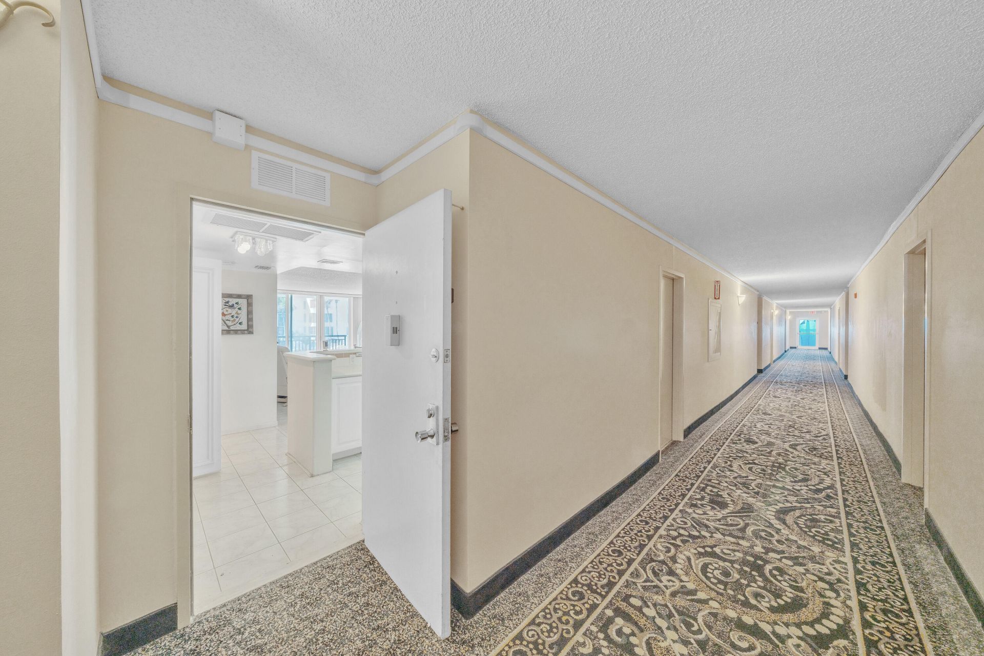 1149 Hillsboro Mile, Unit 307, Hillsboro Beach, FL 33062 Photo