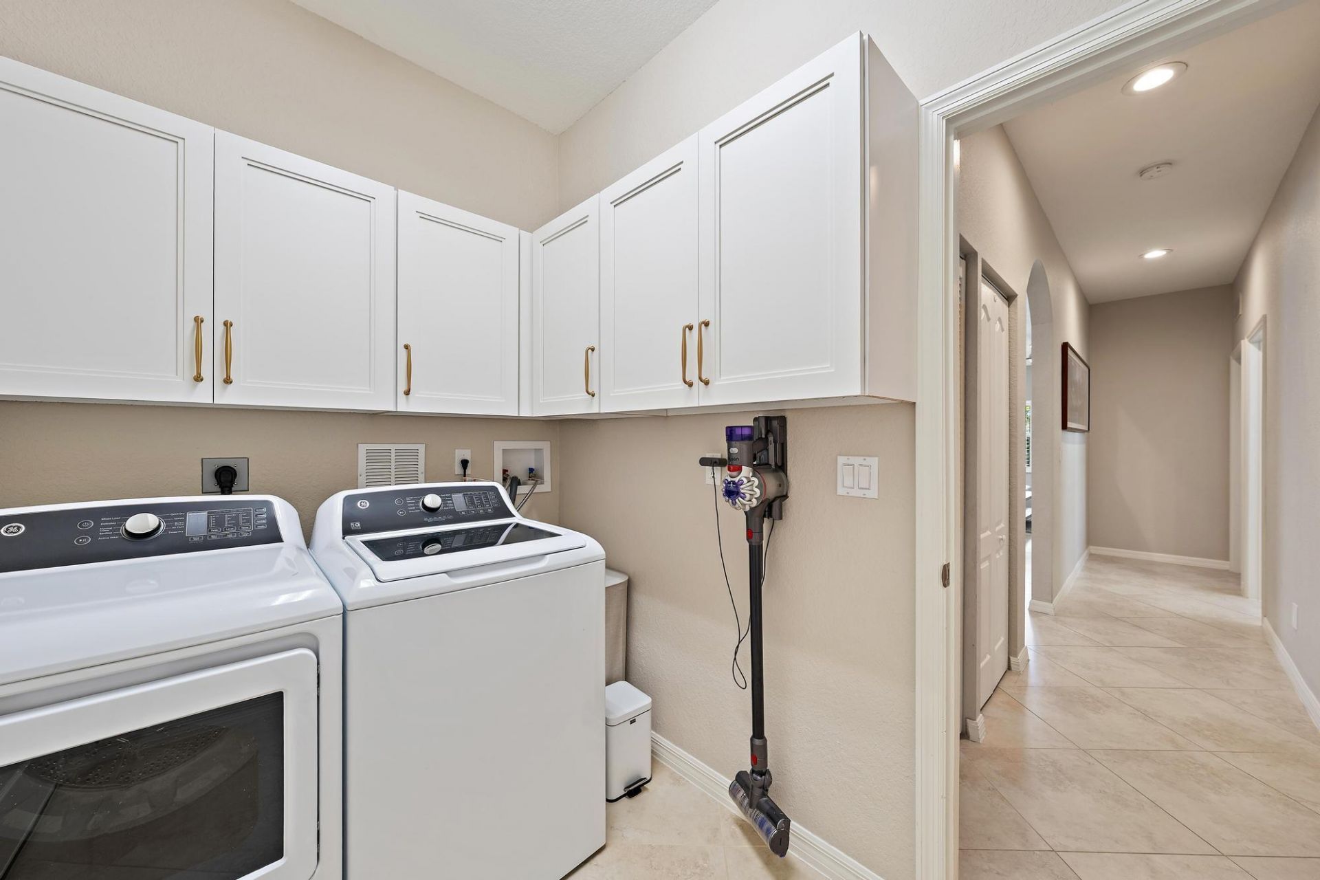 128 Behring Way, Jupiter, FL 33458 Photo