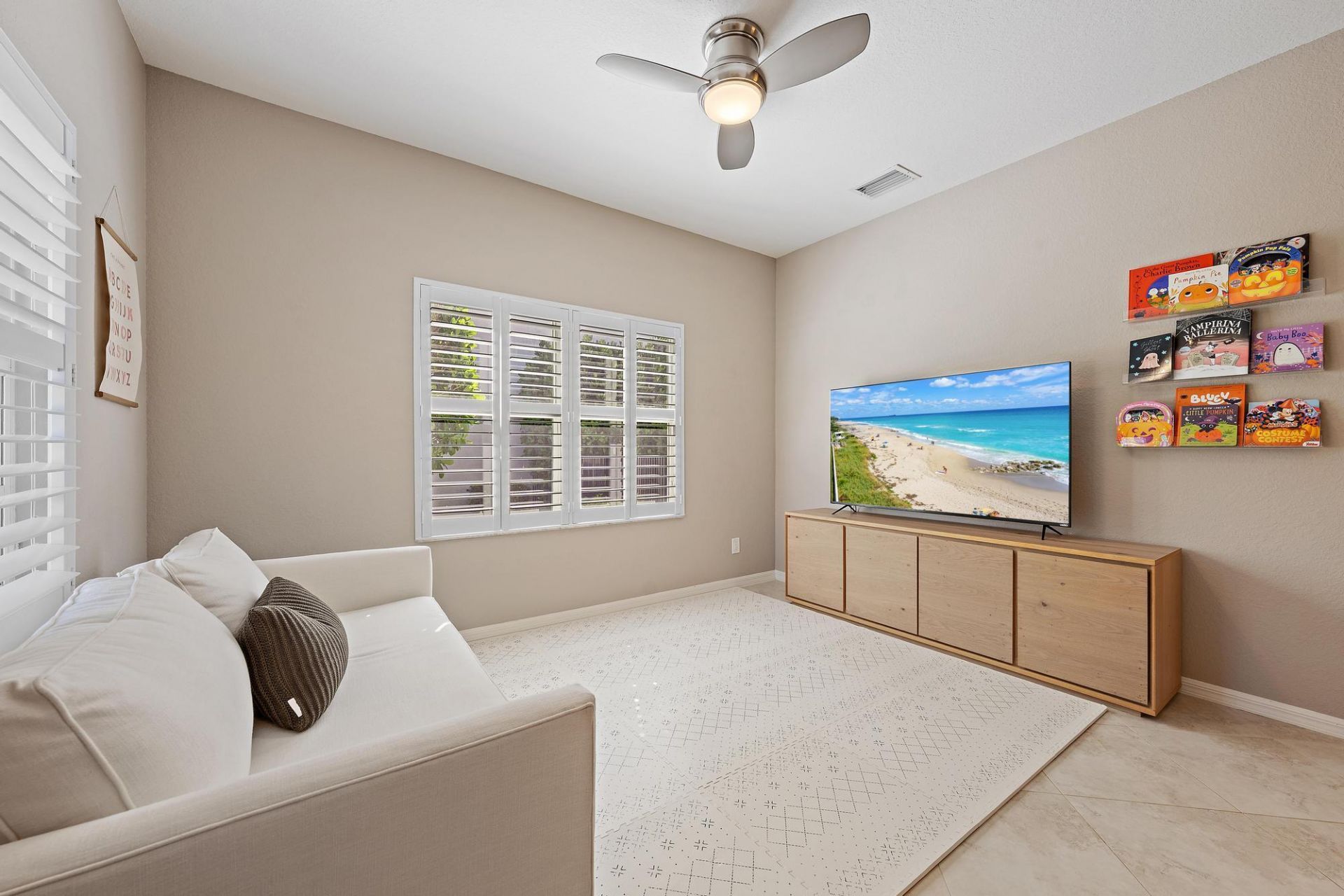 128 Behring Way, Jupiter, FL 33458 Photo