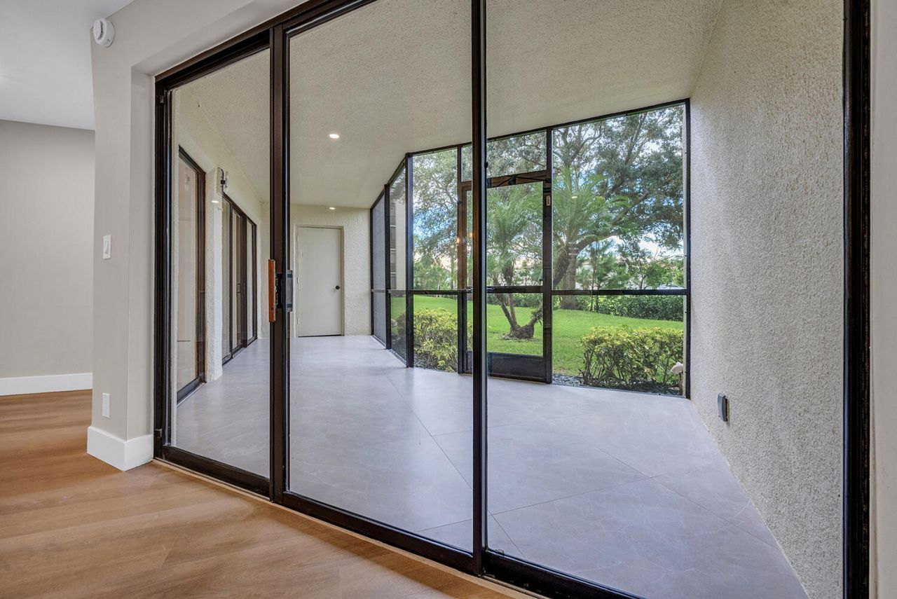 5701 Camino Del Sol, Unit 102, Boca Raton, FL 33433 Photo