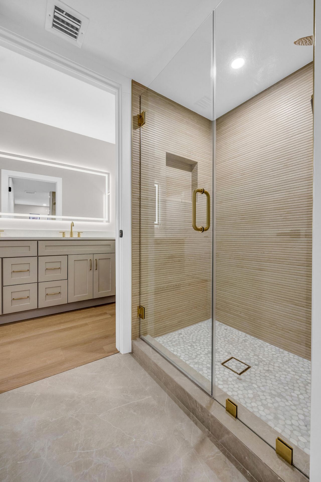 5701 Camino Del Sol, Unit 102, Boca Raton, FL 33433 Photo