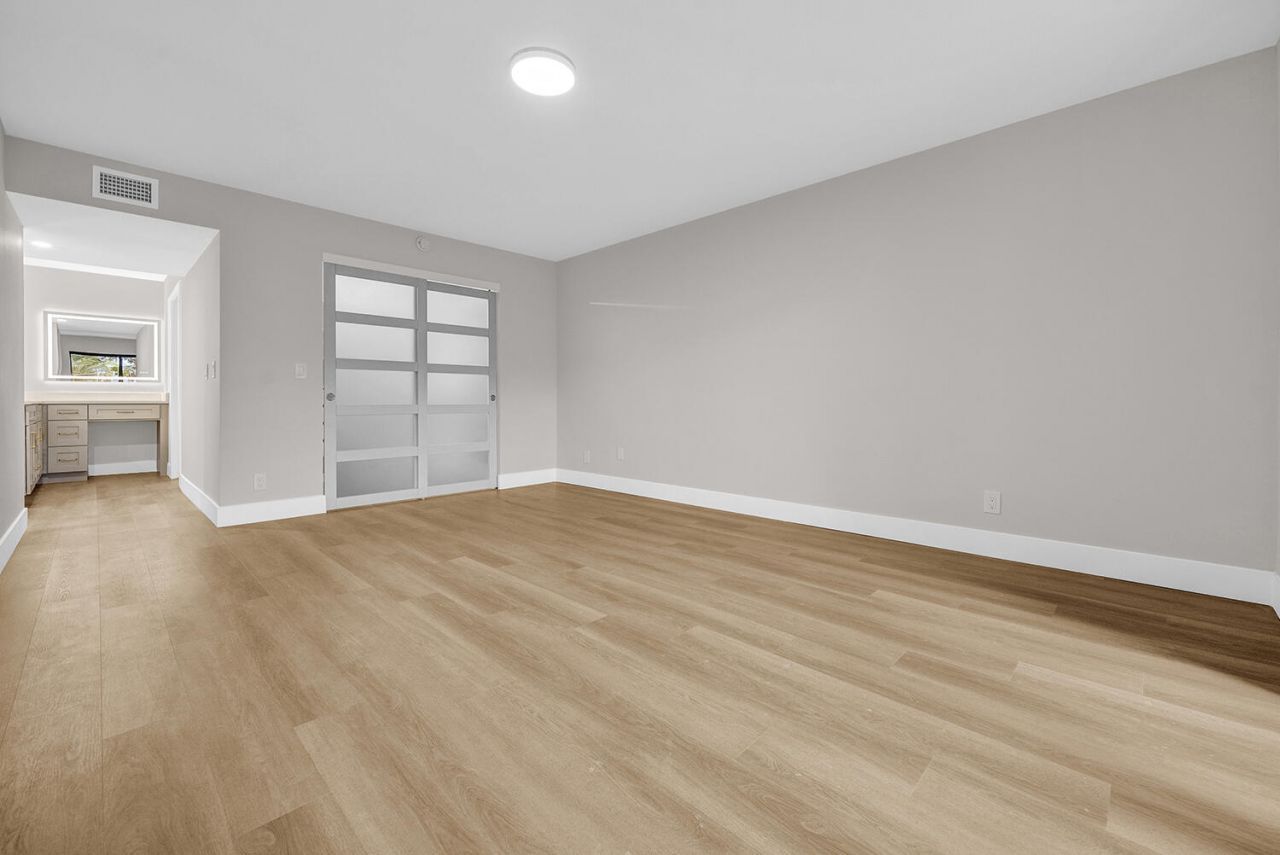 5701 Camino Del Sol, Unit 102, Boca Raton, FL 33433 Photo