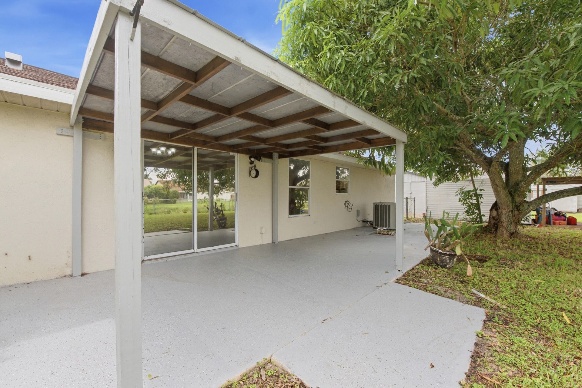 5141 Saint John Avenue N, Boynton Beach, FL 33472 Photo