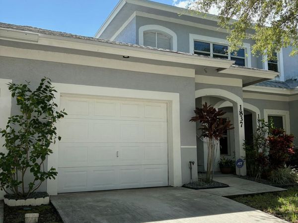 1837 Sandhill Crane Drive, Unit D1, Fort Pierce, FL 34982