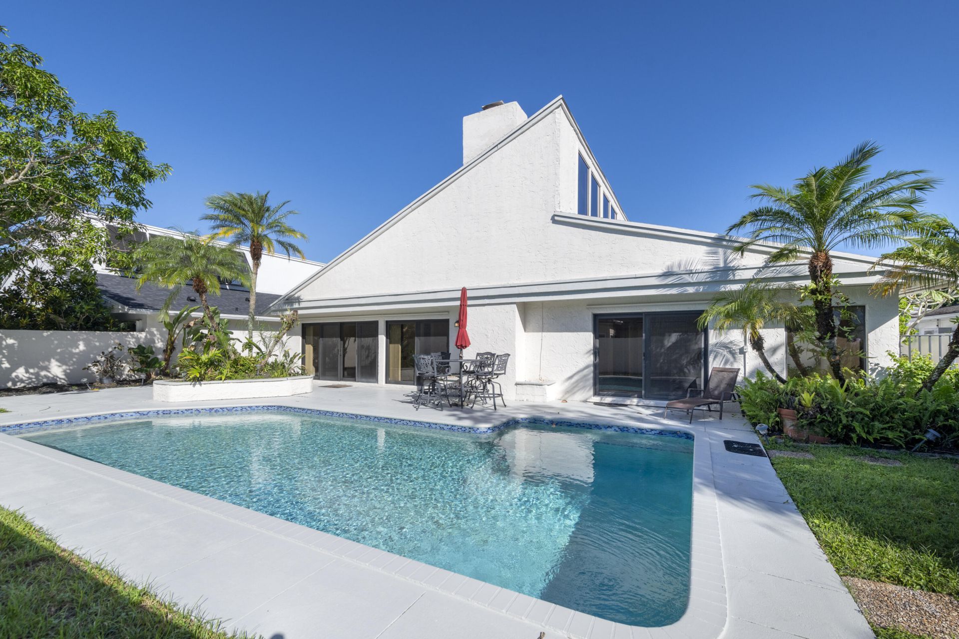 7810 NW 4th Street, Plantation, FL 33324 Photo