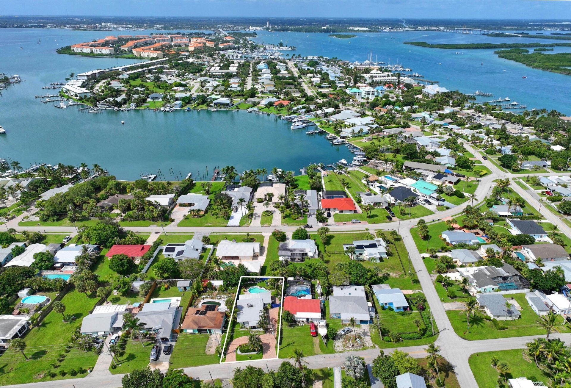 307 Granada Street, Fort Pierce, FL 34949 Photo