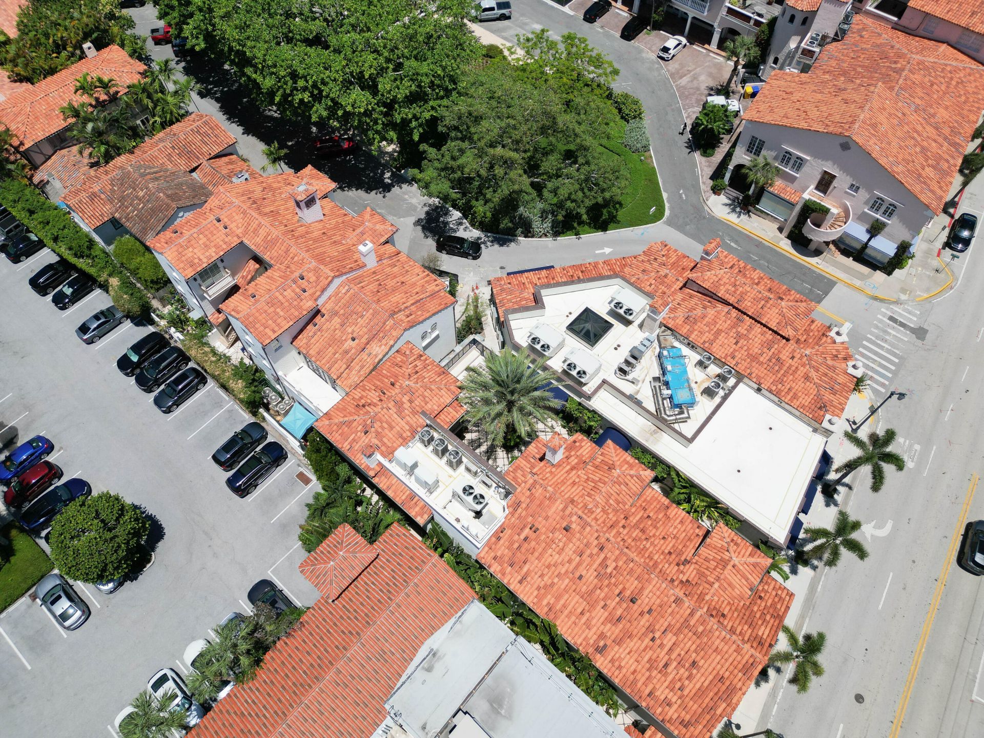 236 Phipps Plaza, Unit 202, Palm Beach, FL 33480 Photo