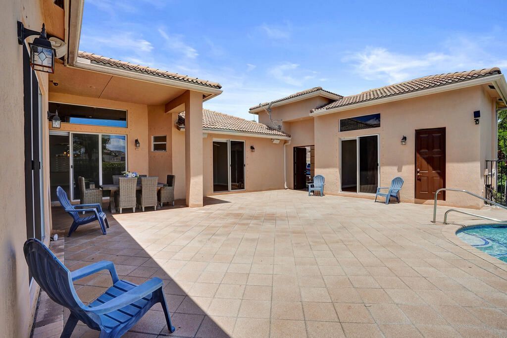 2933 E Fontana Court, Royal Palm Beach, FL 33411 Photo