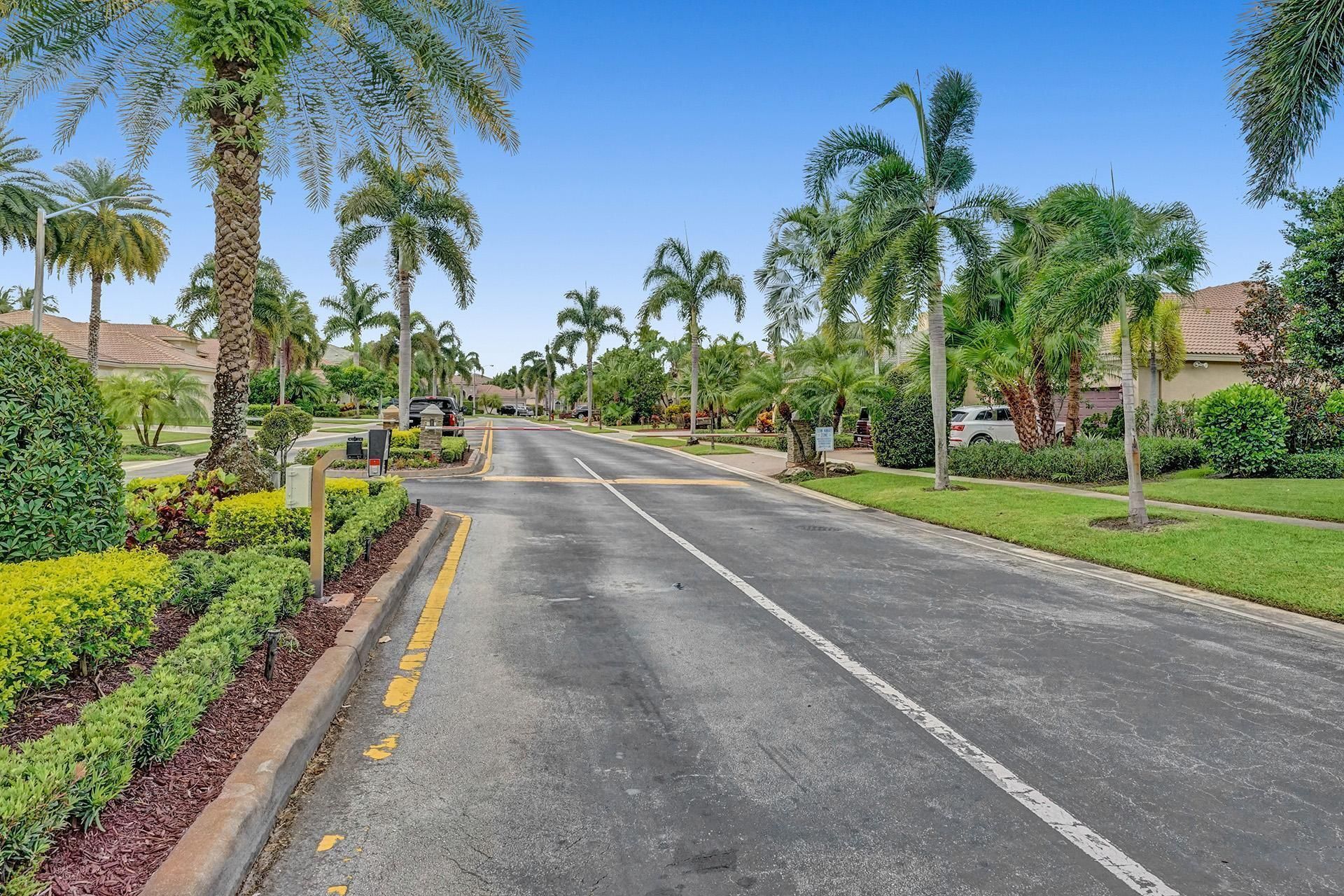 2933 E Fontana Court, Royal Palm Beach, FL 33411 Photo