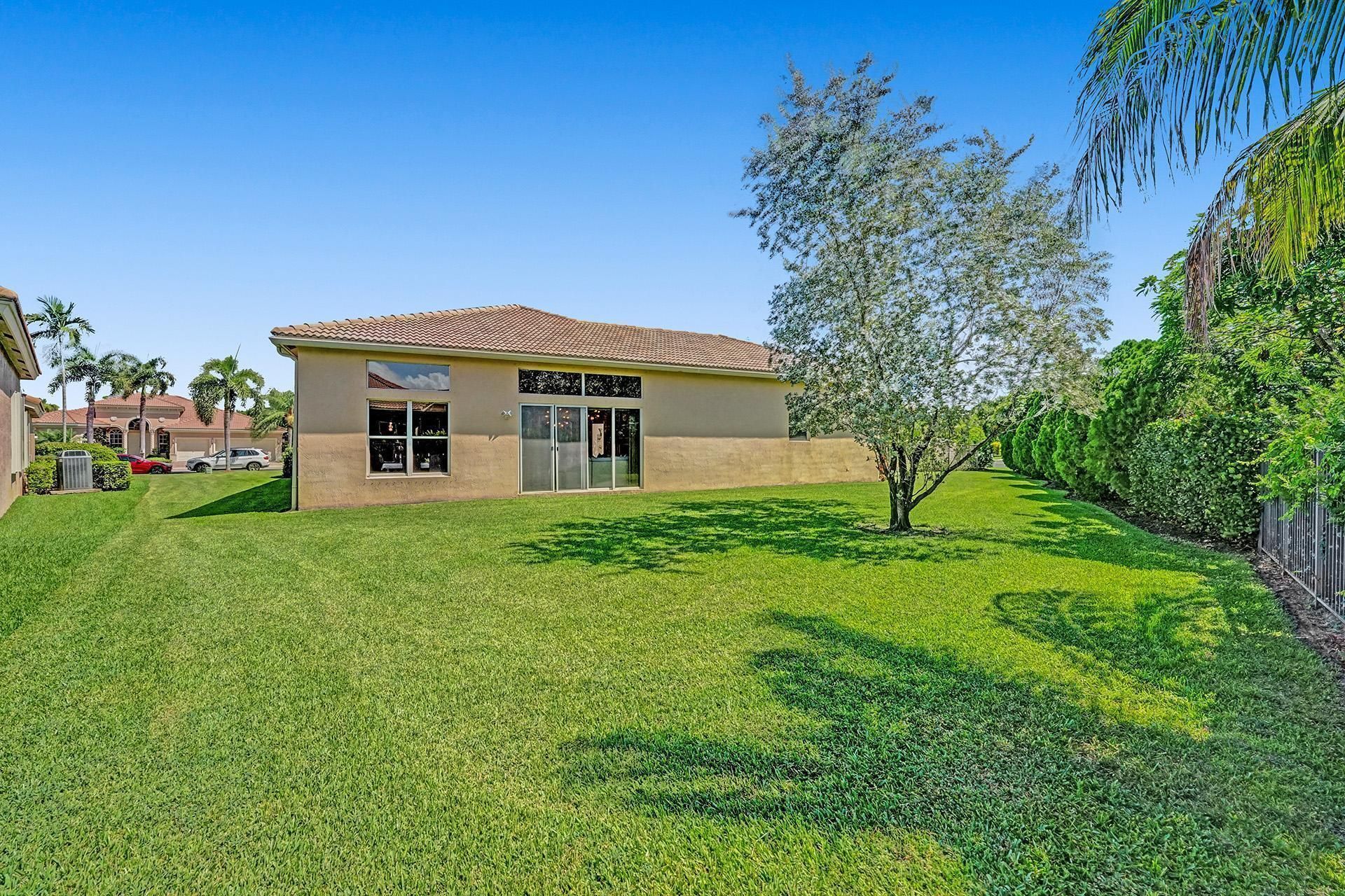 2933 E Fontana Court, Royal Palm Beach, FL 33411 Photo