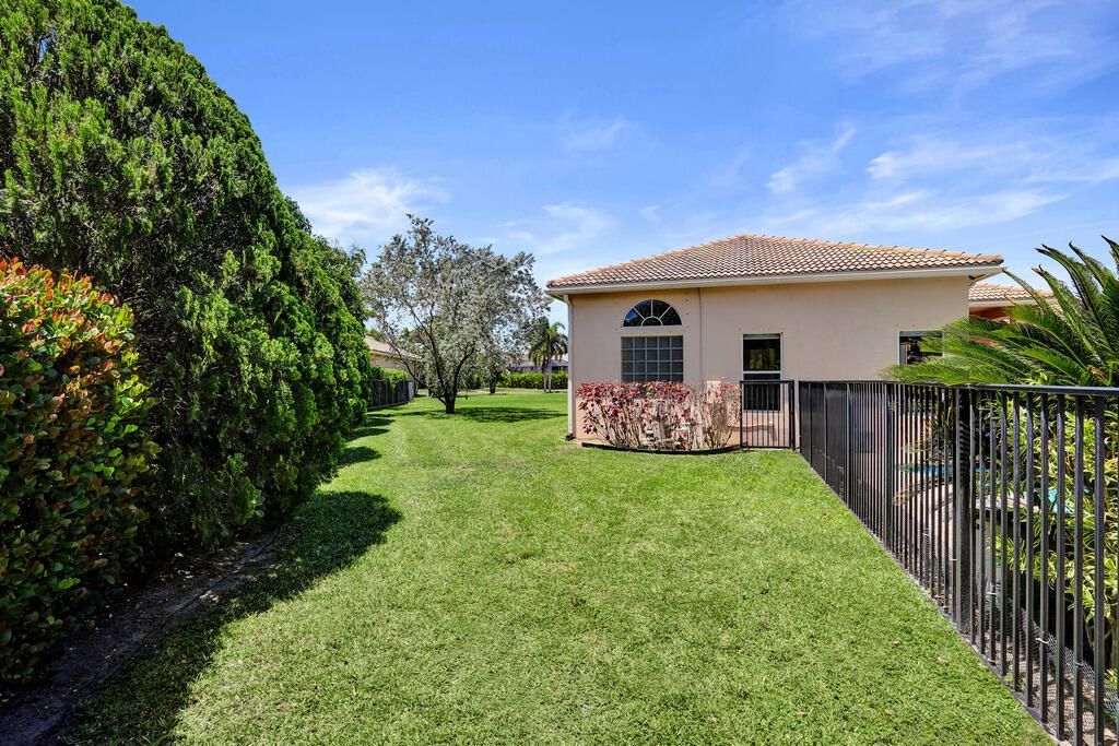 2933 E Fontana Court, Royal Palm Beach, FL 33411 Photo