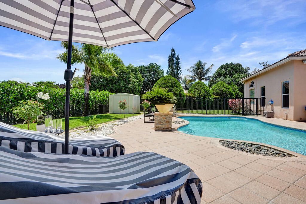 2933 E Fontana Court, Royal Palm Beach, FL 33411 Photo