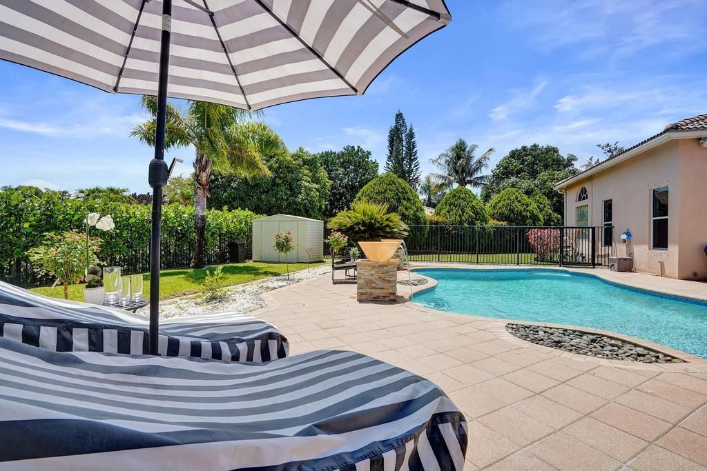 2933 E Fontana Court, Royal Palm Beach, FL 33411 Photo
