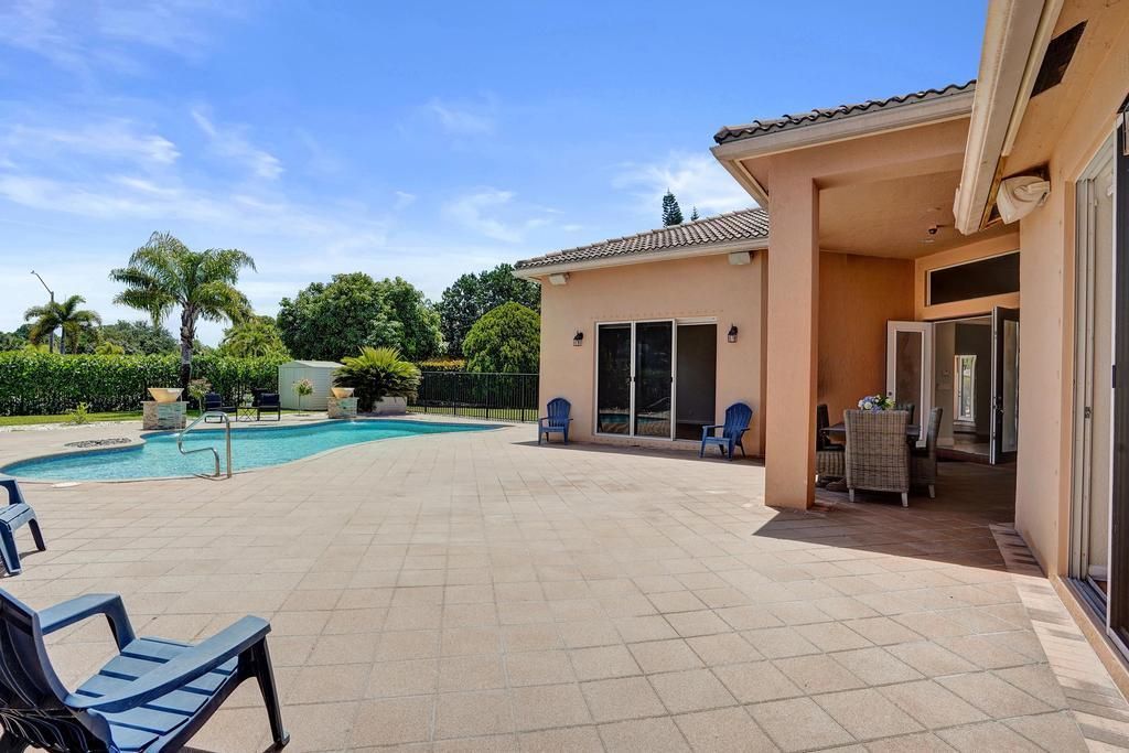 2933 E Fontana Court, Royal Palm Beach, FL 33411 Photo