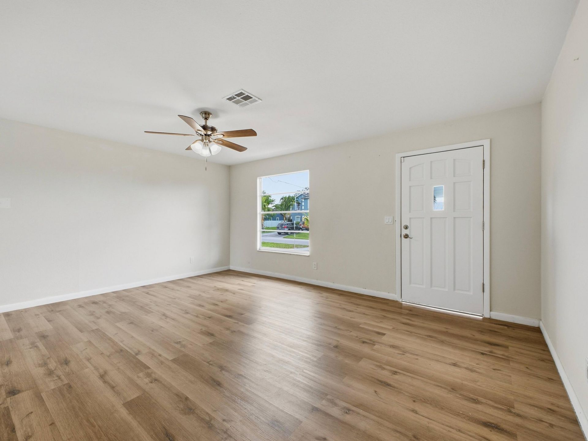 711 NW Riverside Drive, Port Saint Lucie, FL 34983 Photo