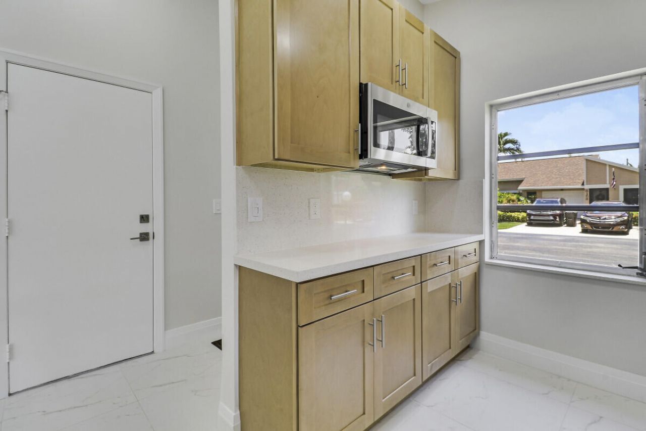 8157 Springtree Road, Boca Raton, FL 33496 Photo