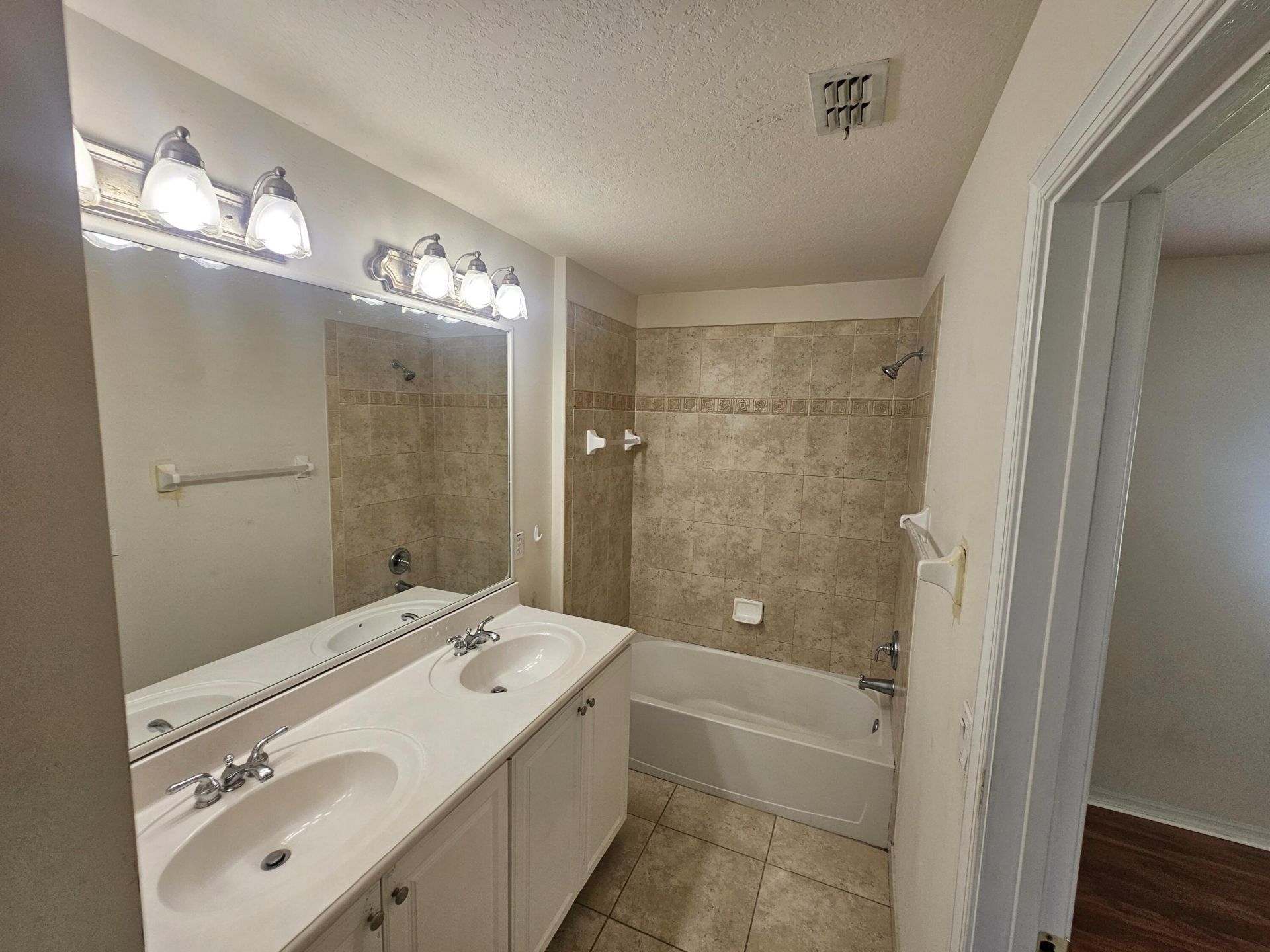 1919 Newport Isles Boulevard, Port Saint Lucie, FL 34953 Photo