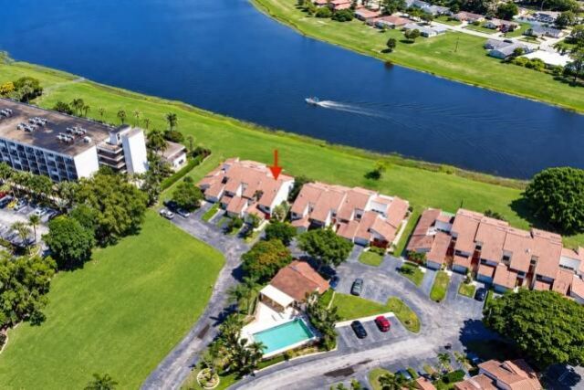 1800 Embassy Drive, Unit 132, West Palm Beach, FL 33401 Photo