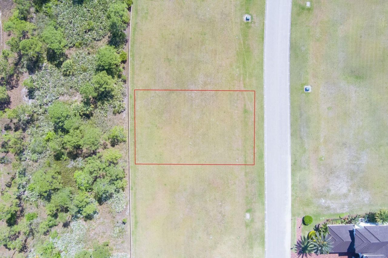 137 SE Tramonto Street, Port Saint Lucie, FL 34984 Photo