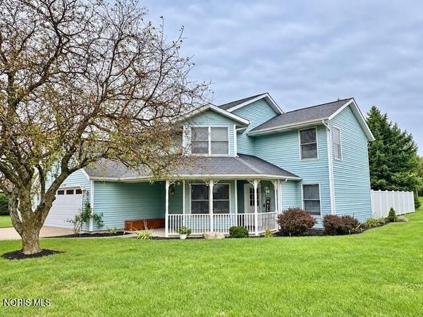 200 Burke Street , Archbold, OH 43502