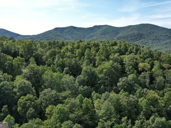 573 Sunnyside Road, Hiawassee, GA 30546