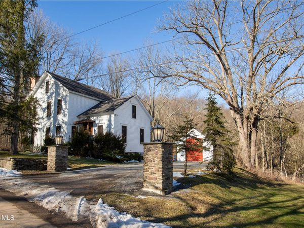 11193 Huey Road, Leonardsville, NY 13364