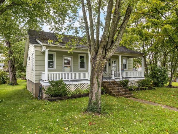 213 S Walnut Street , Baltimore, OH 43105