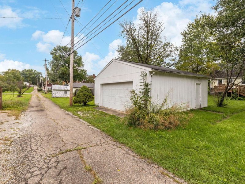 213 S Walnut Street , Baltimore, OH 43105 Photo 36