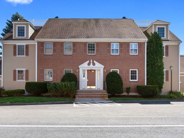 9 Weatherly Drive, Unit 9, Salem, MA 01970
