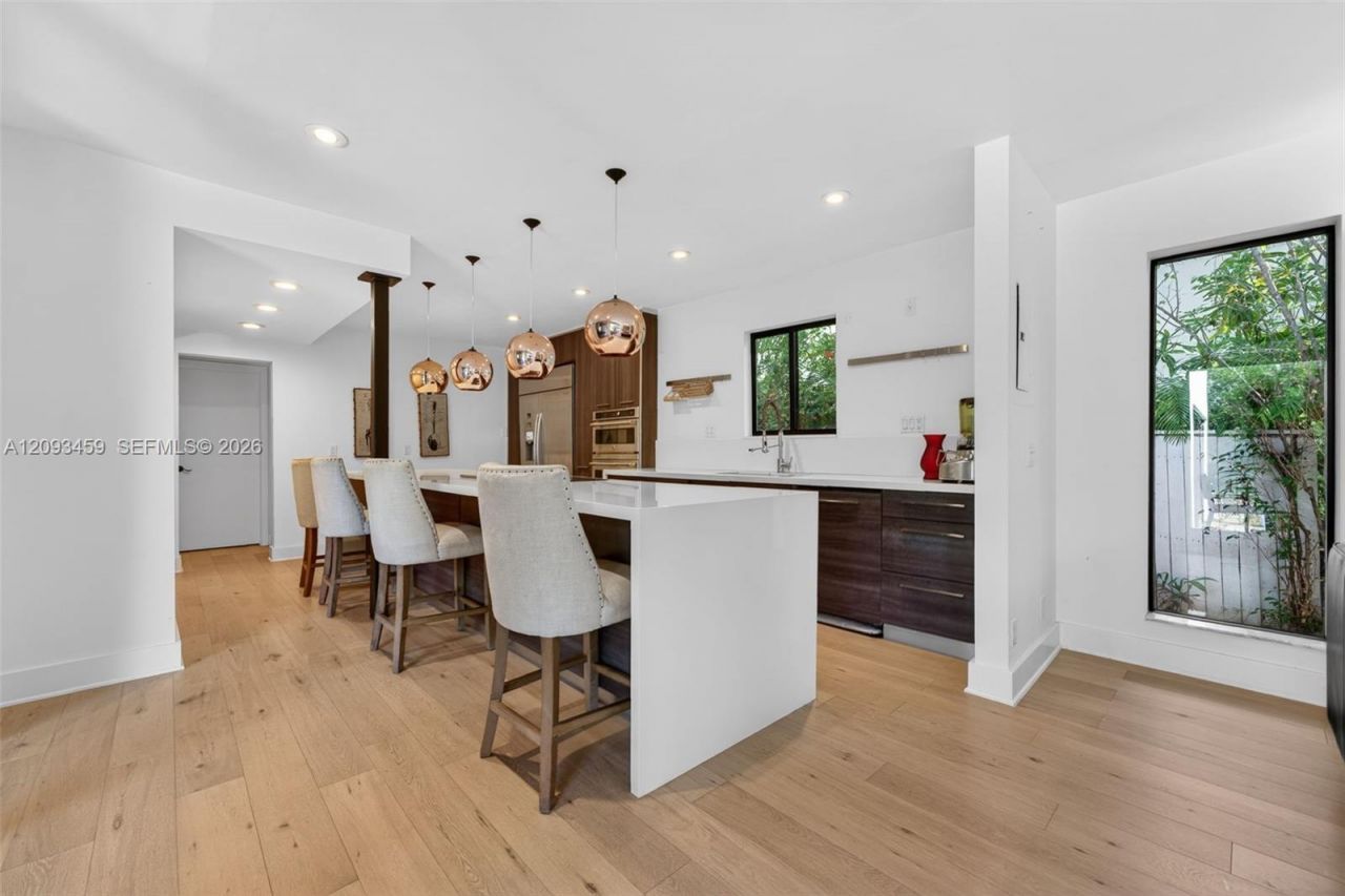 4353 Alton Rd , Miami Beach, FL 33140 Photo