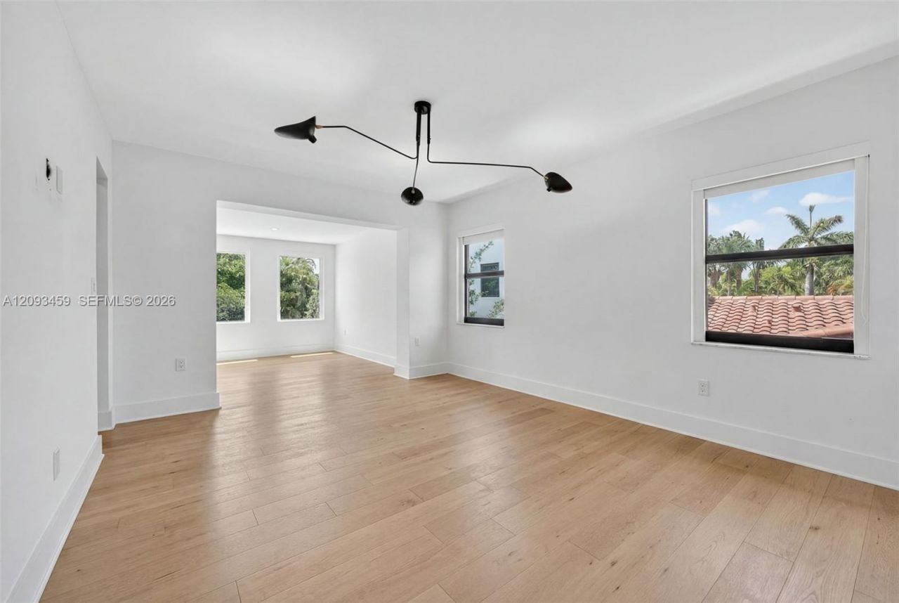 4353 Alton Rd , Miami Beach, FL 33140 Photo