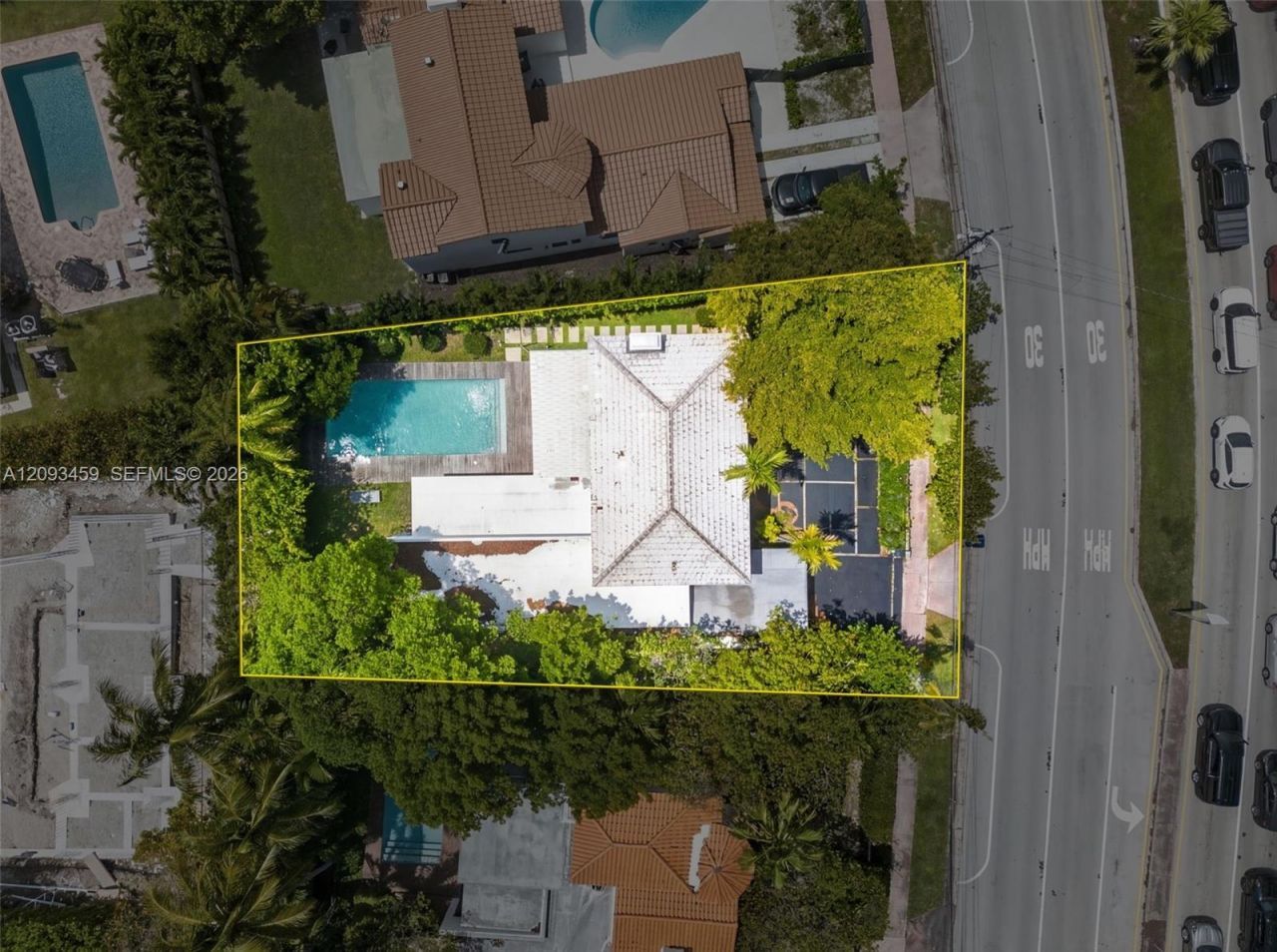 4353 Alton Rd , Miami Beach, FL 33140 Photo